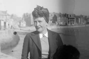 Eileen Tate